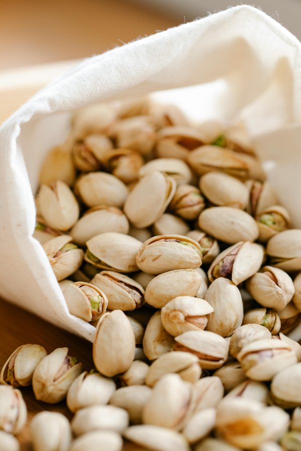 Delicious & Nutritious Pistachios - Protein-Rich Snack, Naturally Delicious